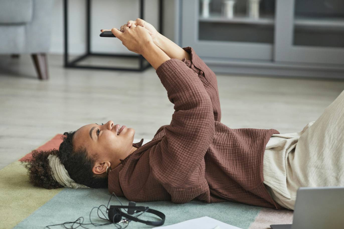 Digital Detox: How Unplugging Can Improve Your Well-Being