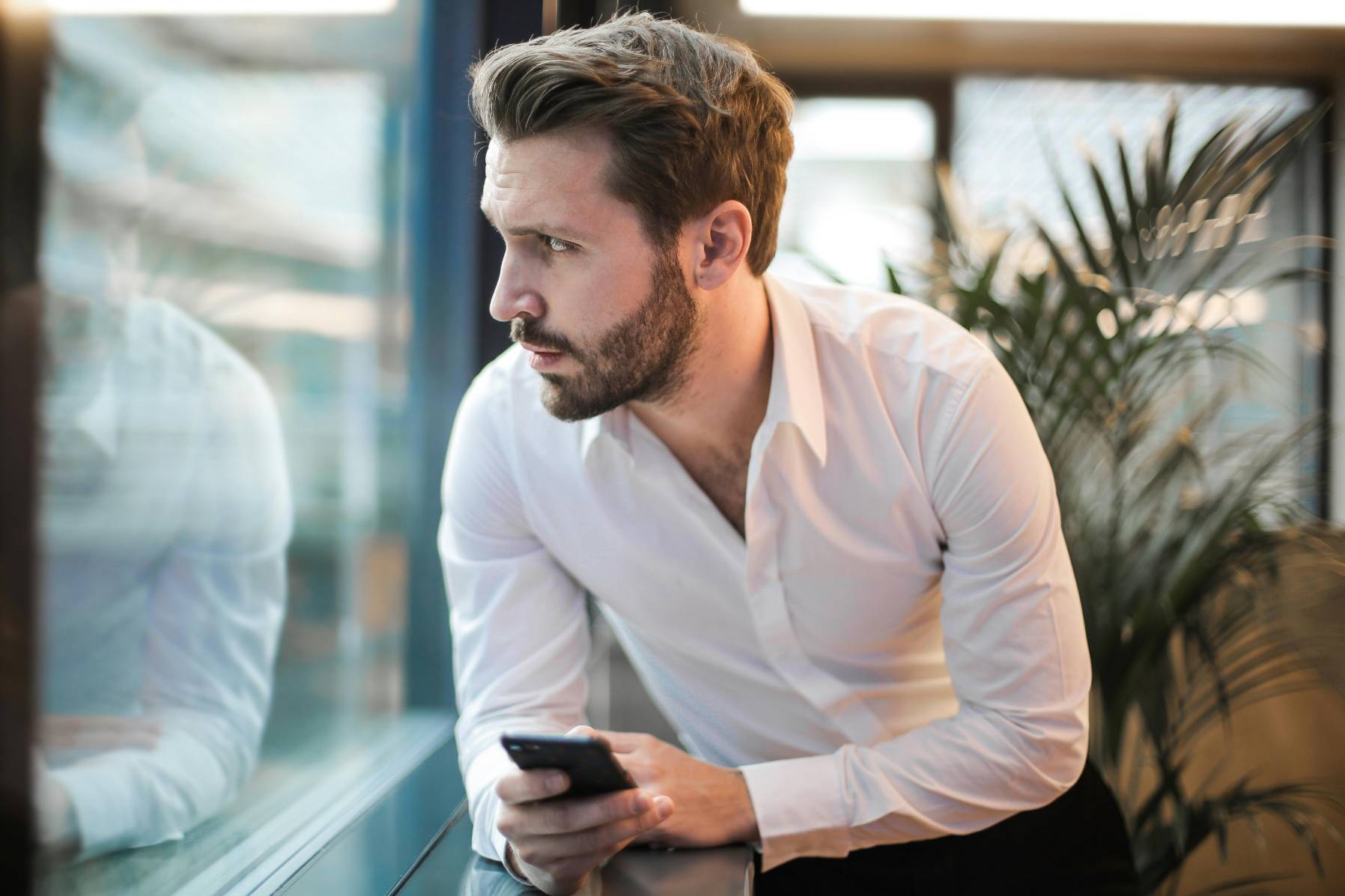 Dressing Smart: Office Wear Essentials for a Professional Look